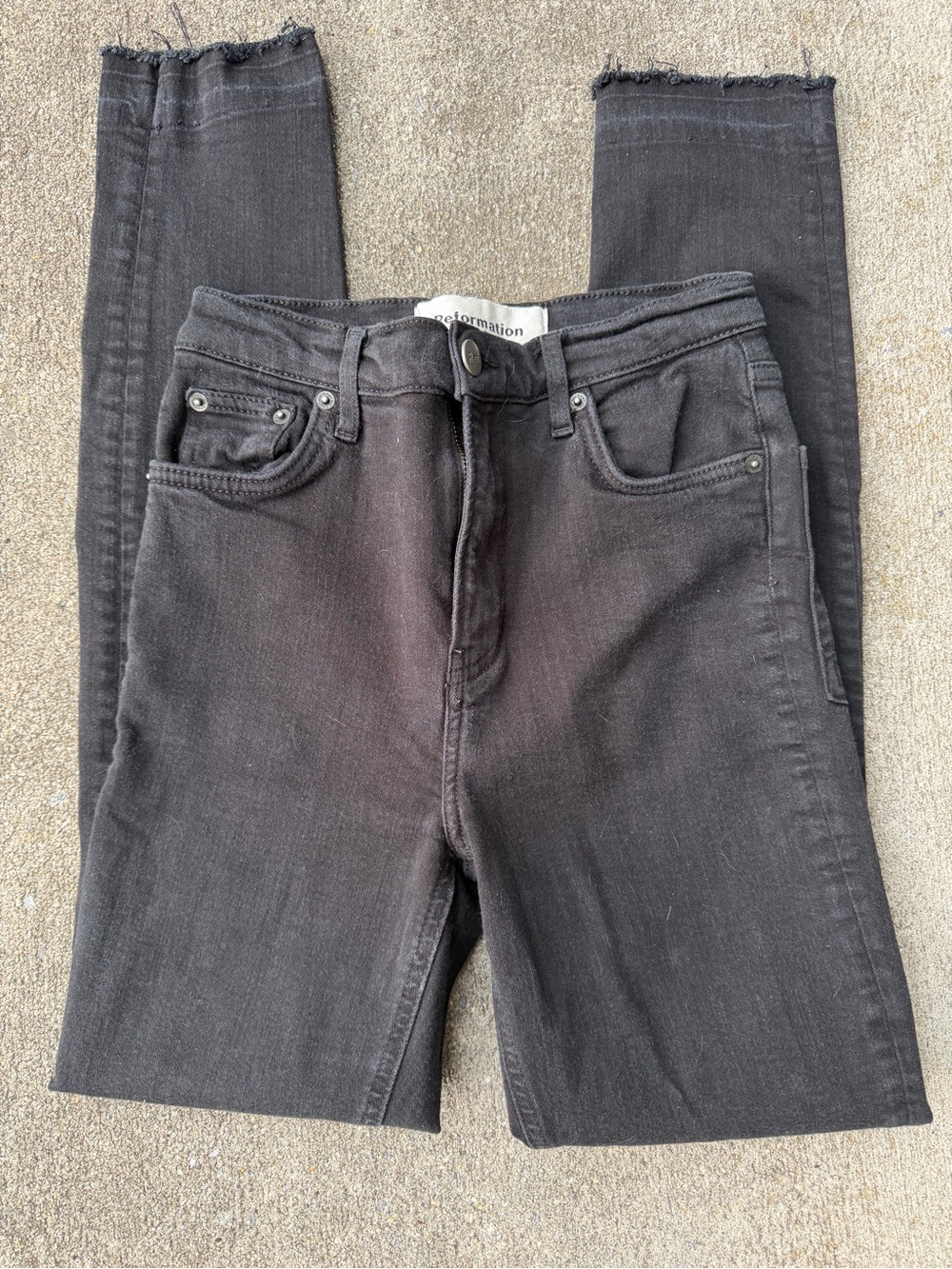 Reformation Black Skinny High-Rise Jeans - Picture 2 of 5